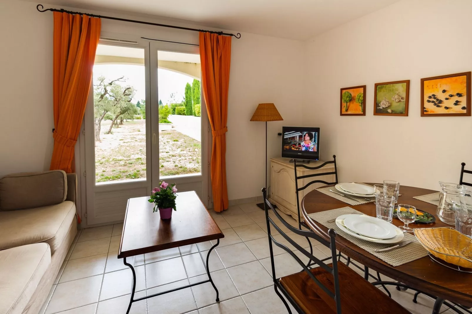 Le Domaine de Bourgeac 1-Living room