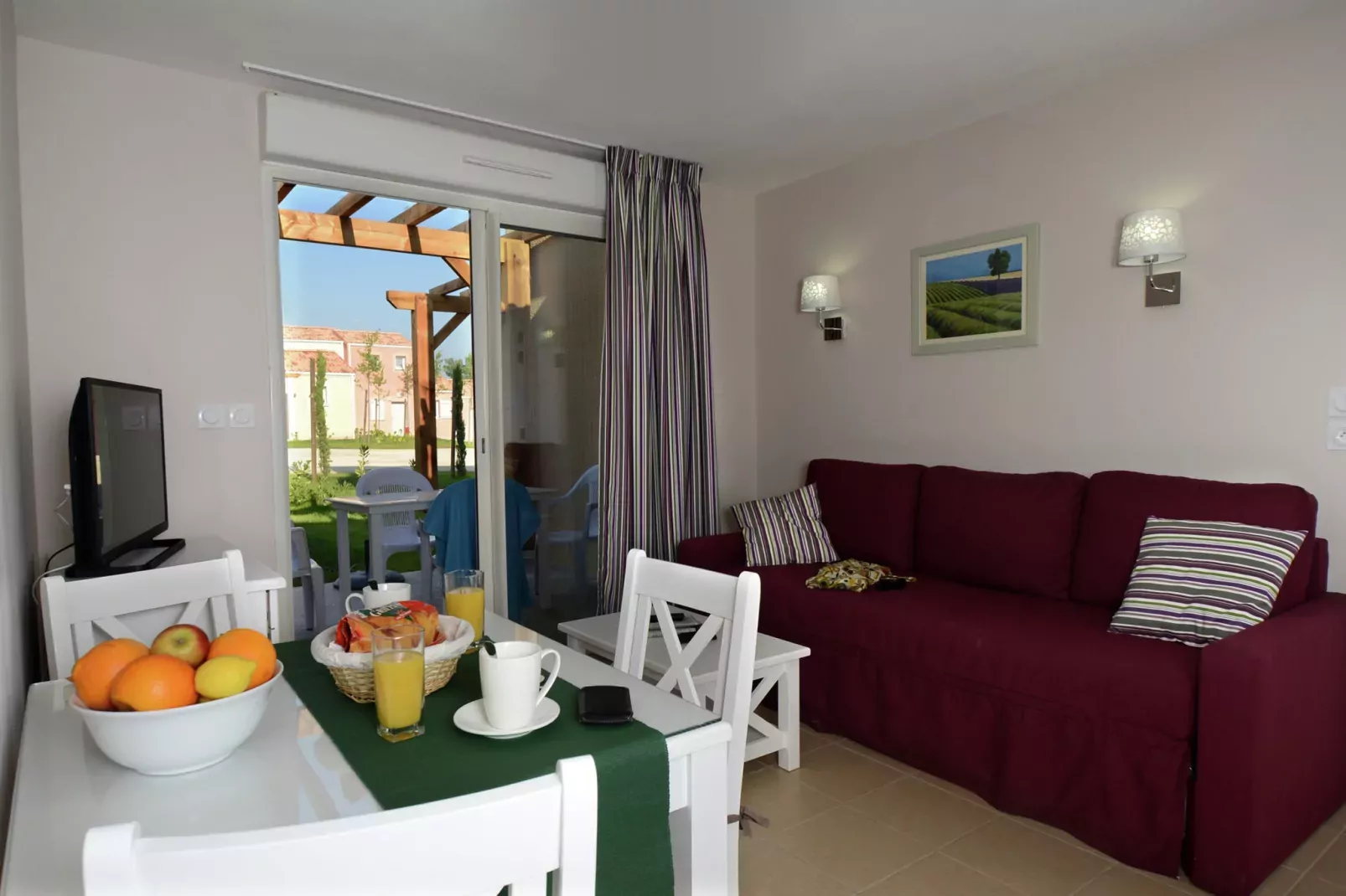 Résidence Le Mas des Alpilles 2-Living room