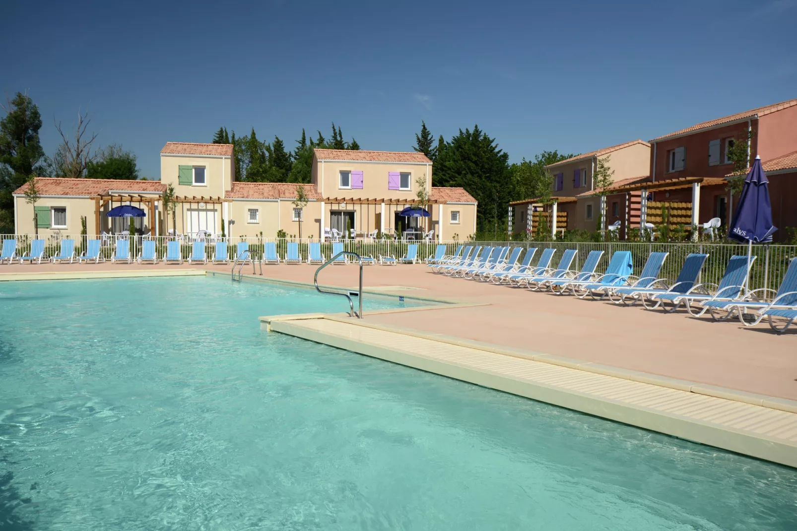 Rèsidence Le Mas des Alpilles 1-Pool