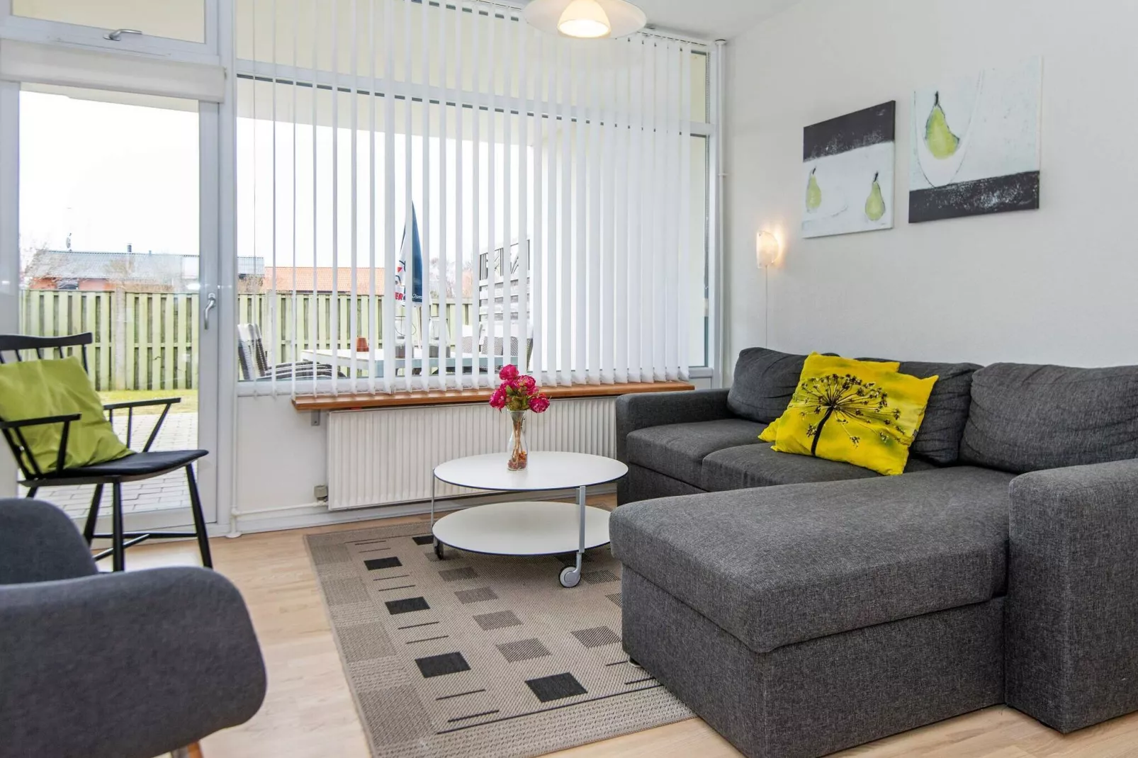 3 room,ground floor or 1.-Indoor