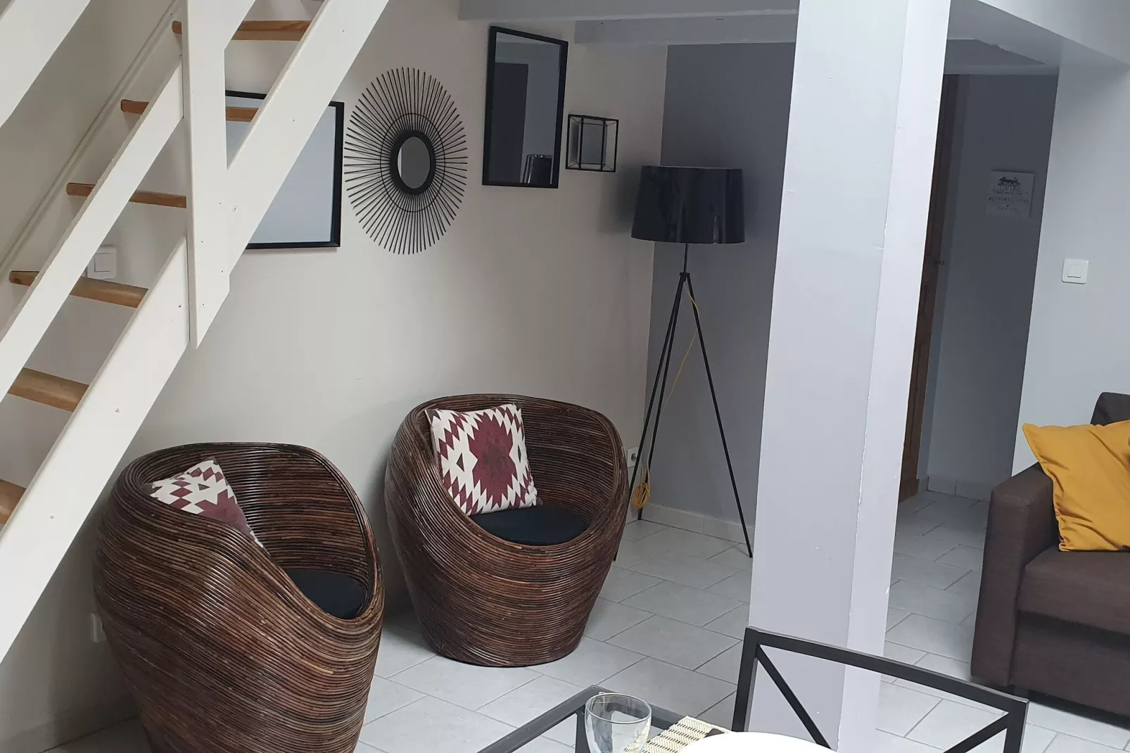 Mazet avec piscine à Orgon - Living room