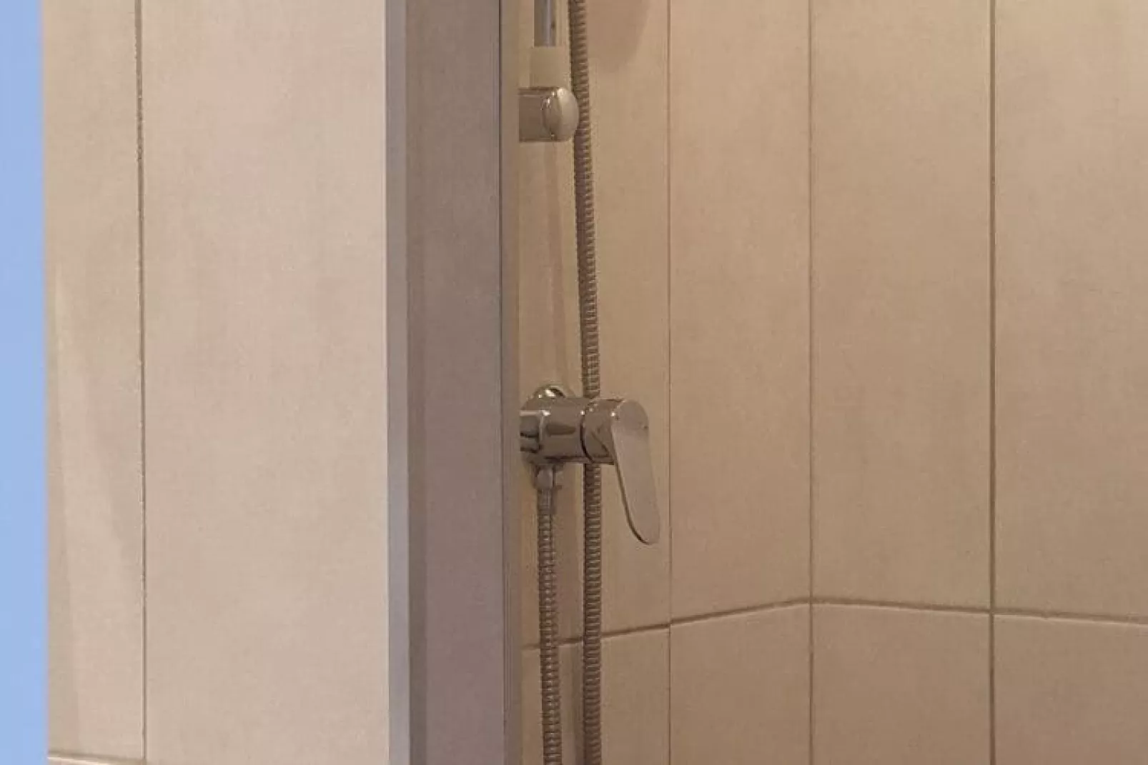 Mazet avec piscine à Orgon - Bathroom