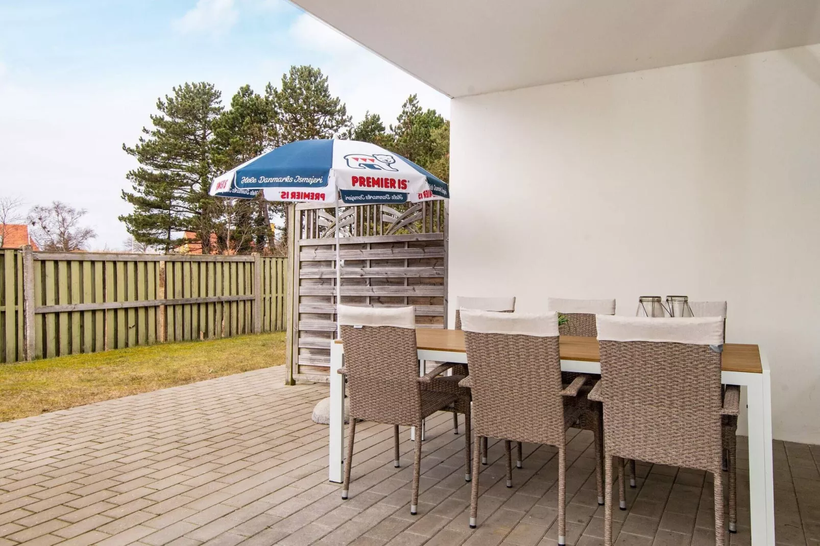 3 room,ground floor or 1.-Indoor