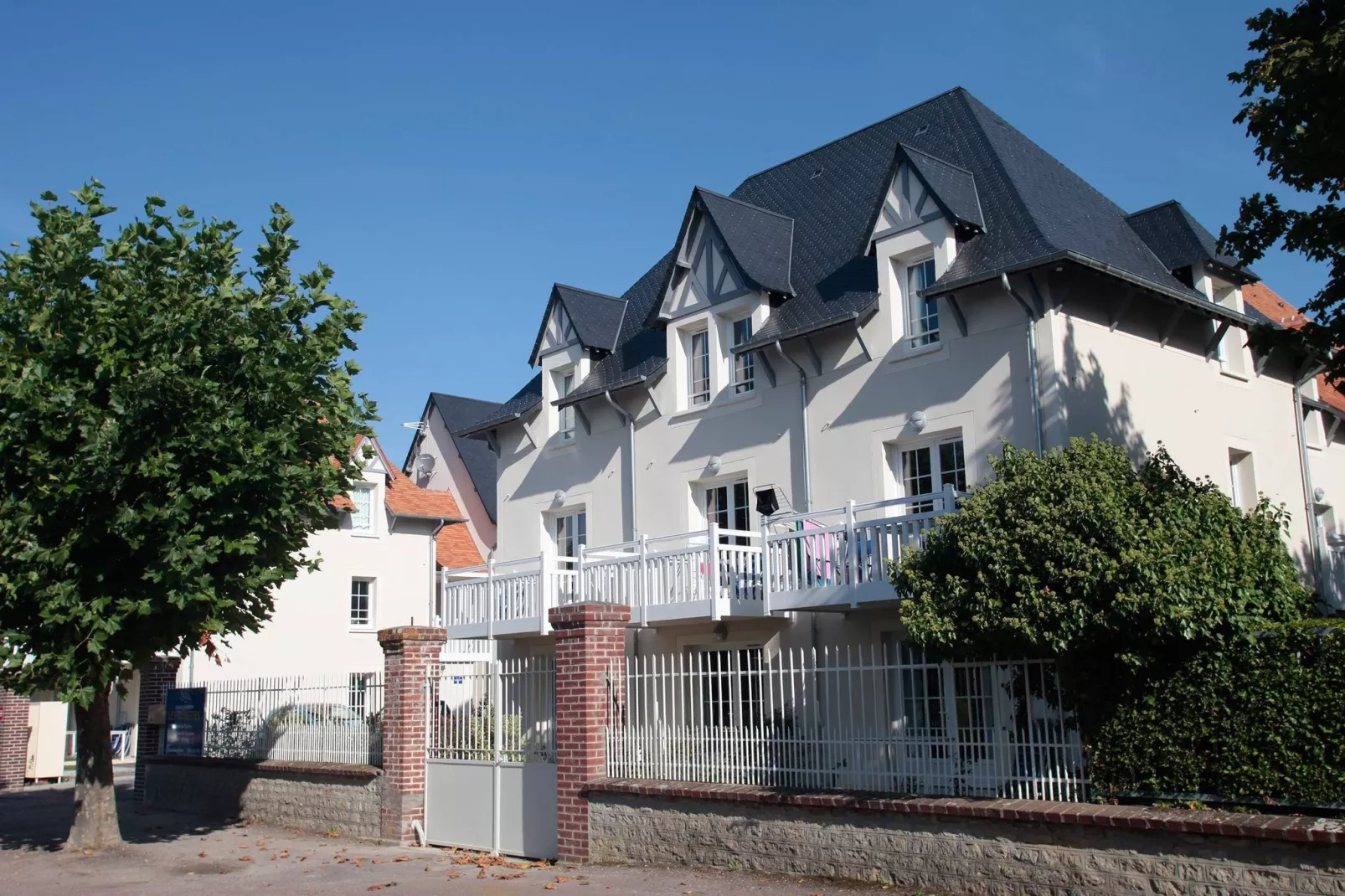 Domaine des Dunettes 1-Außenbereich Sommer