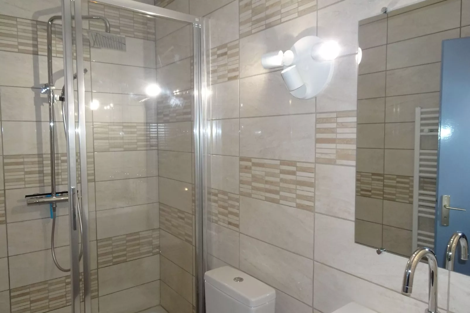 Holiday Flat Courseulles-sur-Mer-Badezimmer