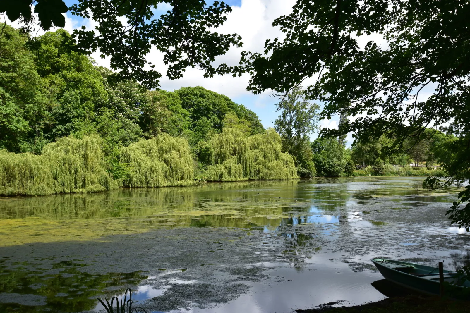 La Grange du Château 2 pers-Gardens summer