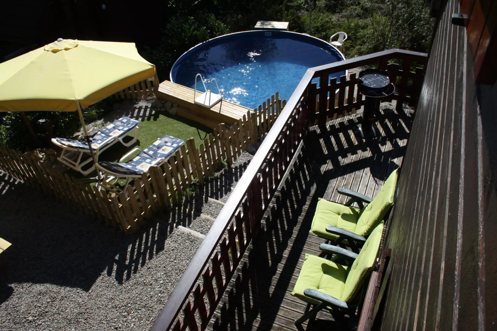 Chalet -   BEAULIEU  Nr 6-Gardens summer