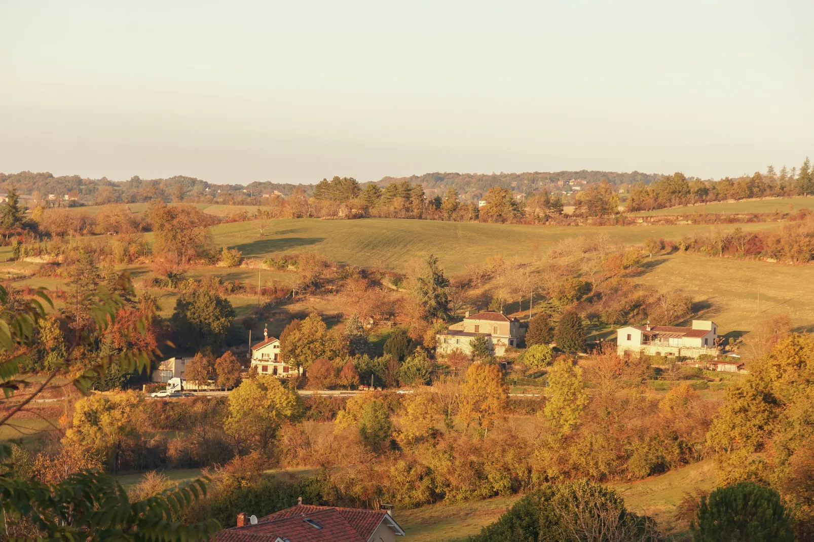 Authentique maison auvergnate-View summer