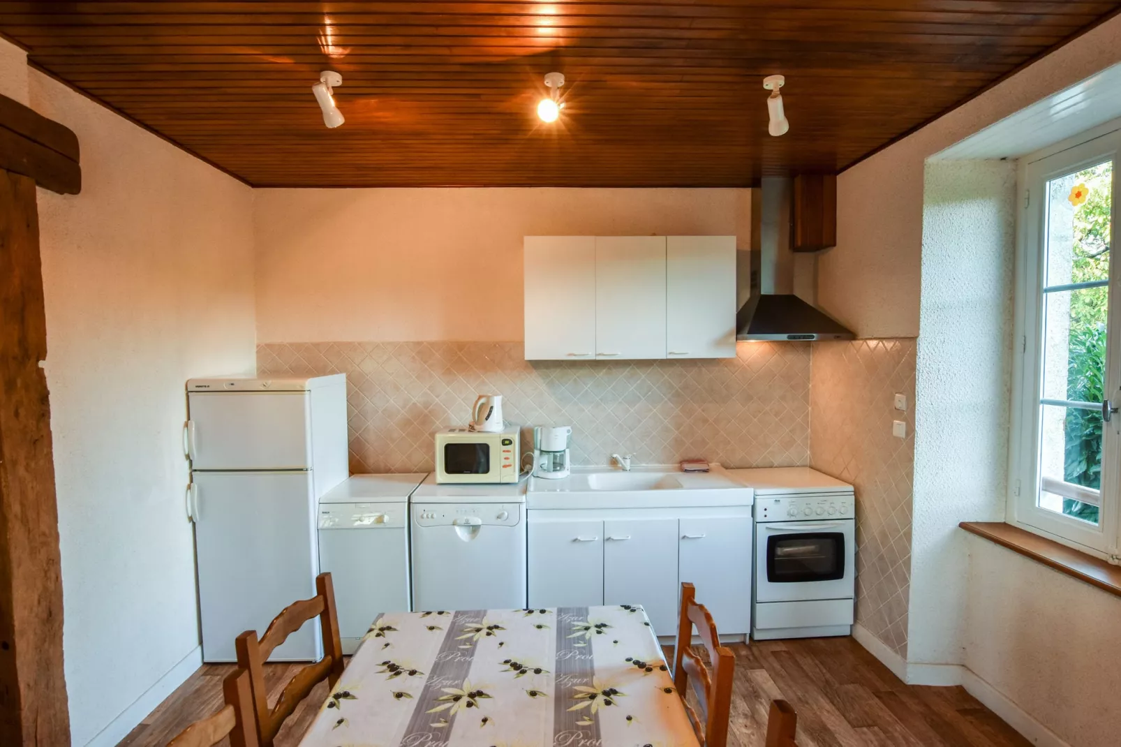 Maison de vacances - Sénezergues-Kitchen