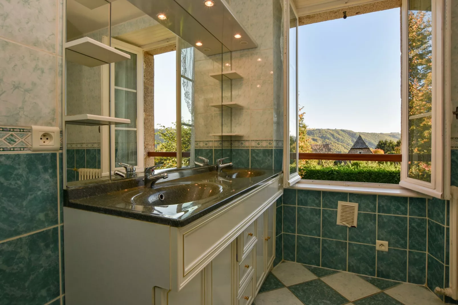 Maison de vacances - Sénezergues-Bathroom