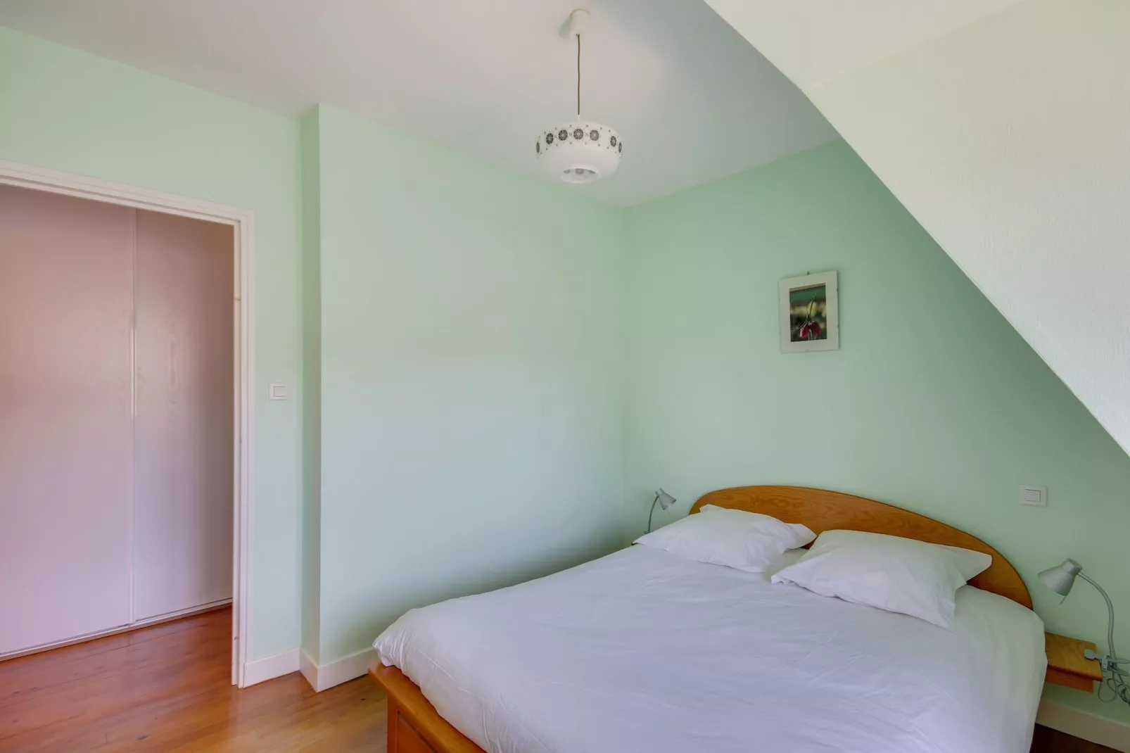 Maison près des volcans d'Auvergne-Bedroom