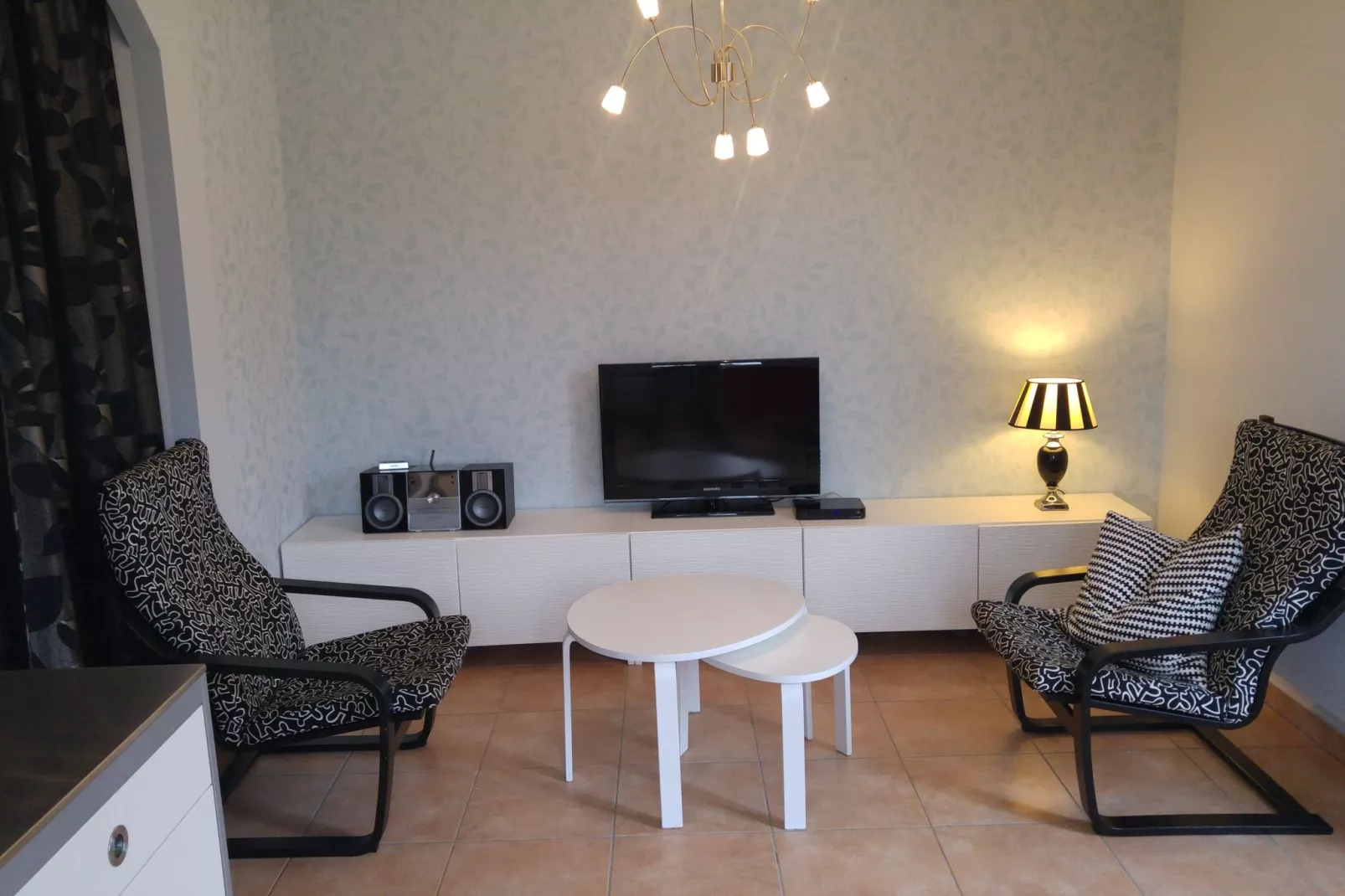 Maison mitoyenne avec piscine-Living room