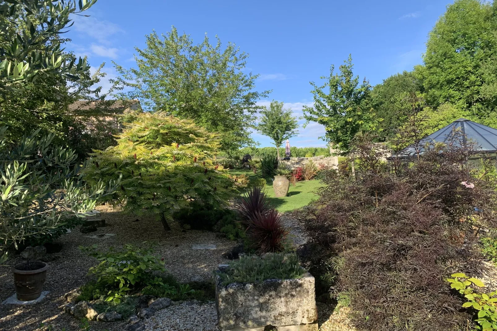 Maison mitoyenne avec piscine-Gardens summer