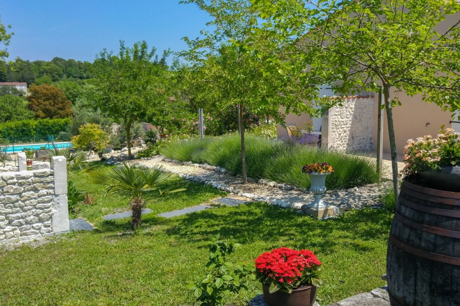 Cottage Côte Atlantique-Gardens summer