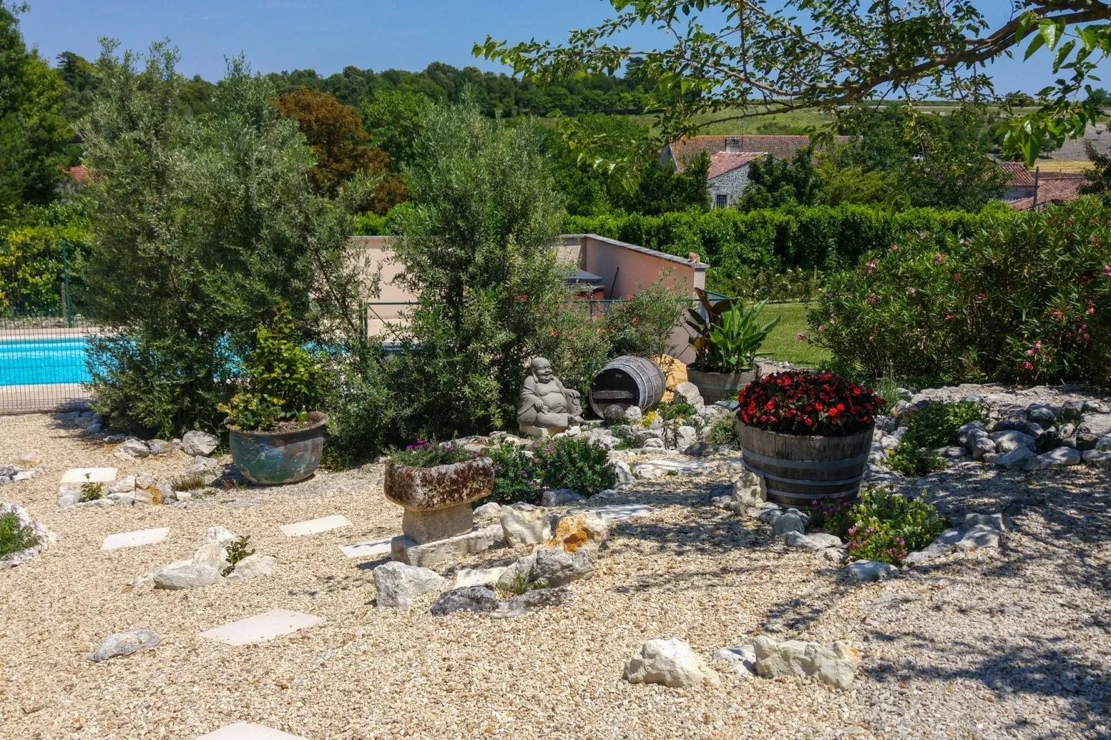 Cottage Côte Atlantique-Gardens summer