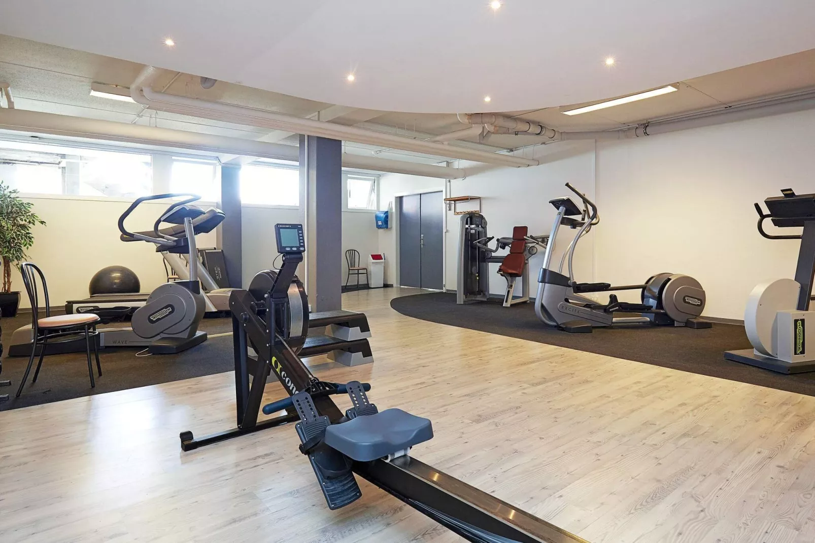 3 room,1 st floor,penthouse-Nicht getaggt