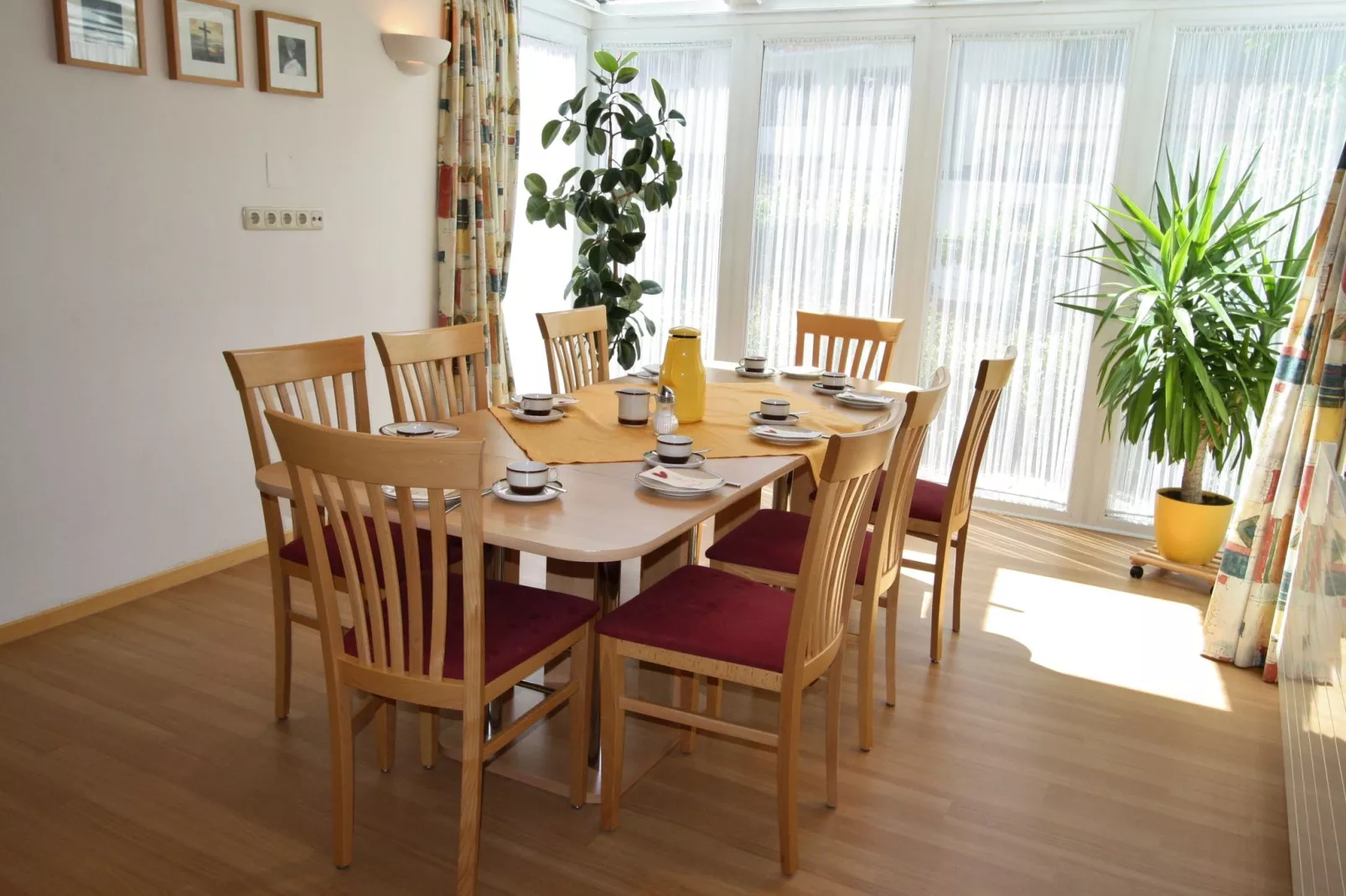 Landhaus Hollin-Dining room