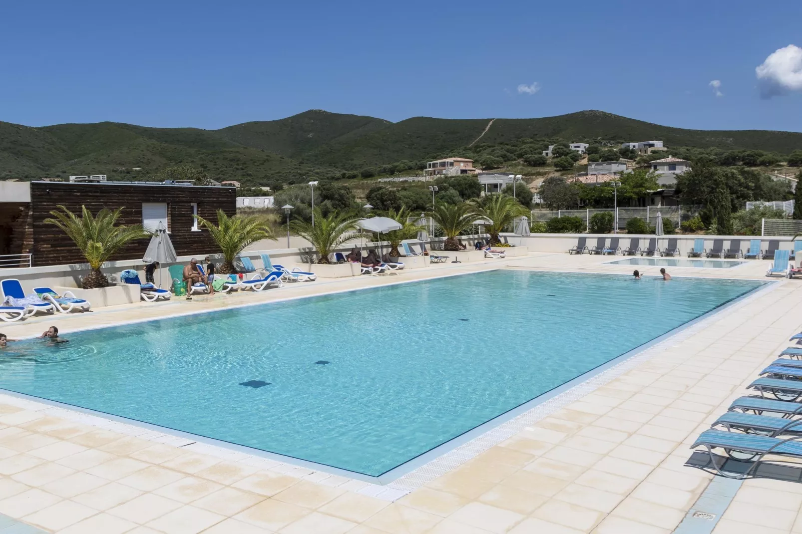 Résidence-Club les Villas Bel Godère 1-Piscine