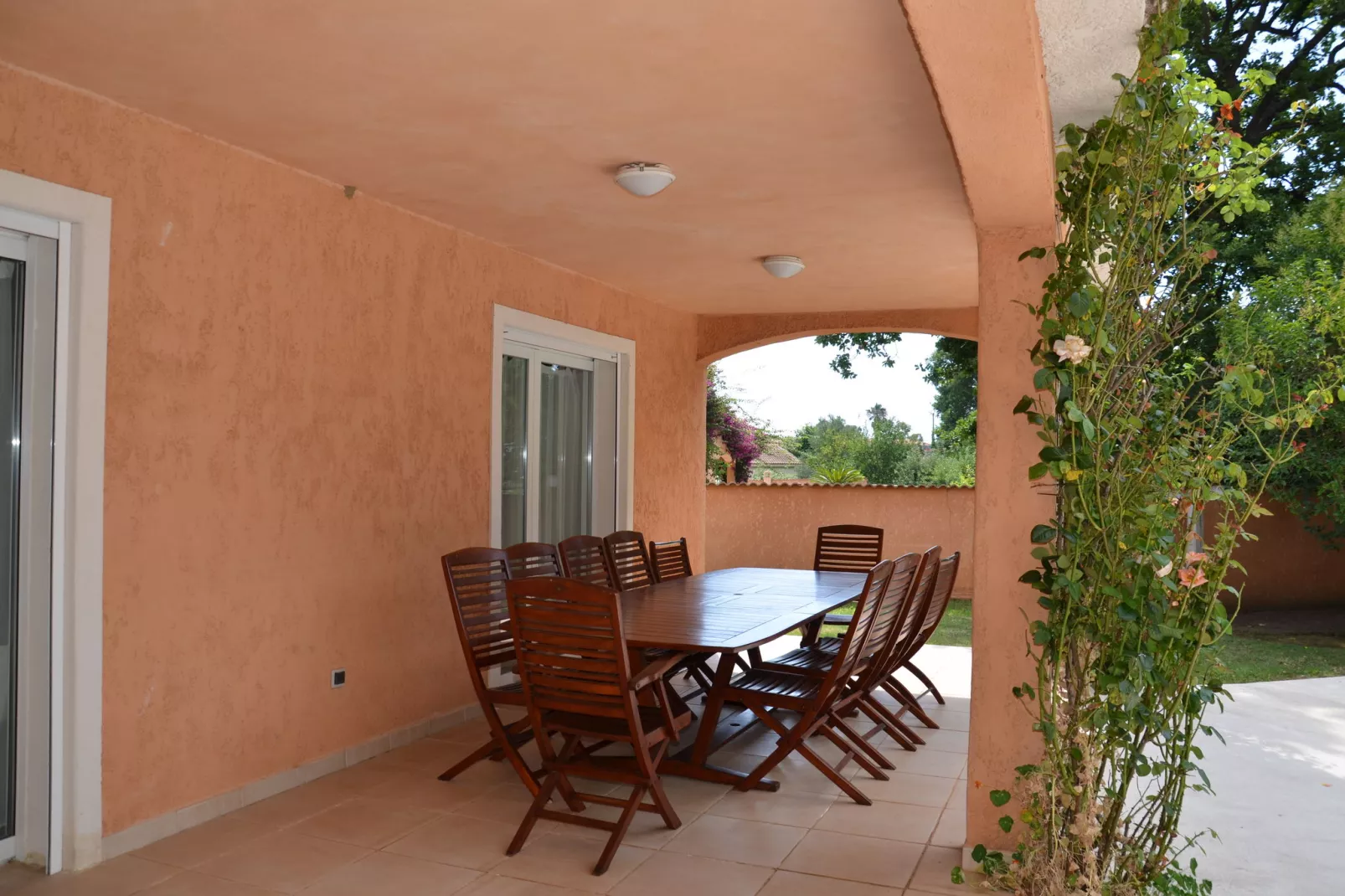 La Coloniale-Terrace balcony