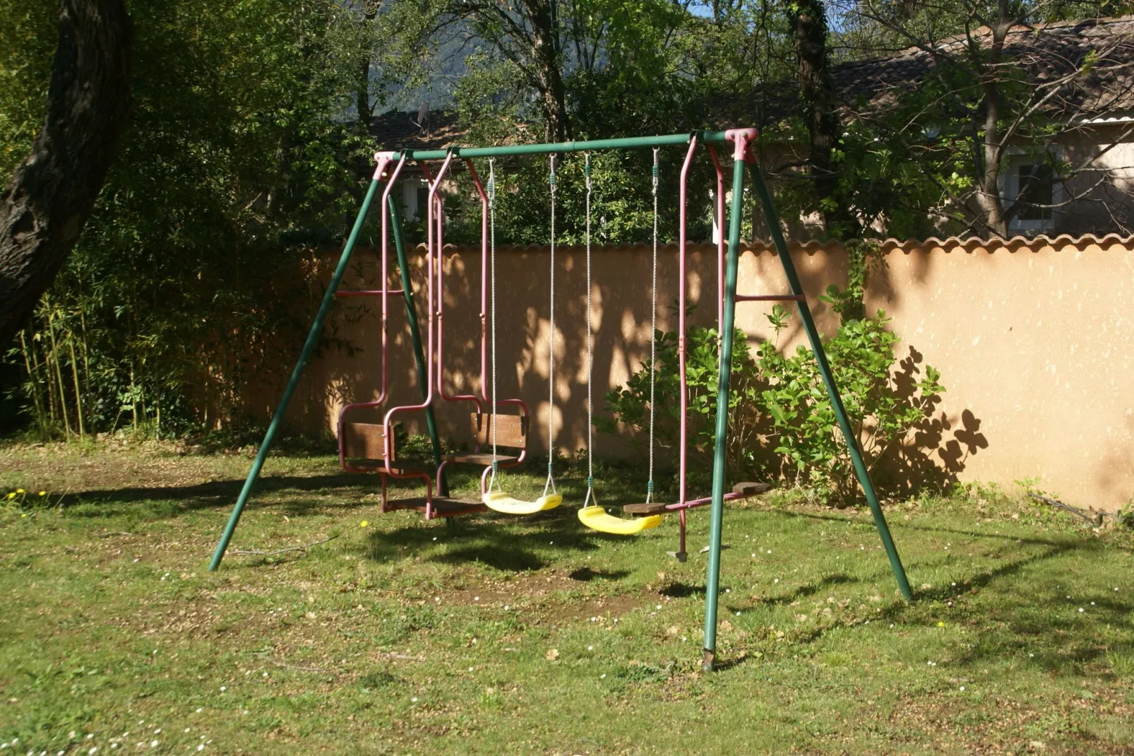 La Coloniale-Gardens summer
