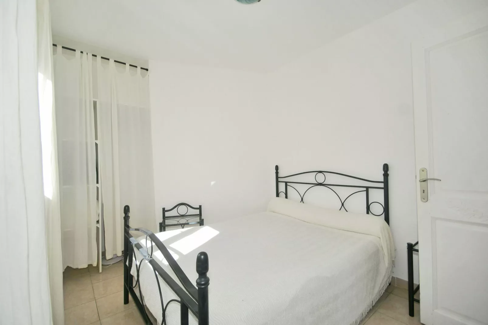 Atlantide-Bedroom