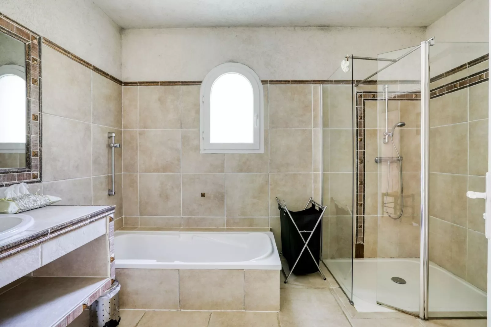 La Safari-Bathroom
