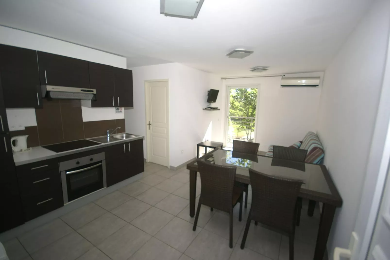 Lagon-Dining room
