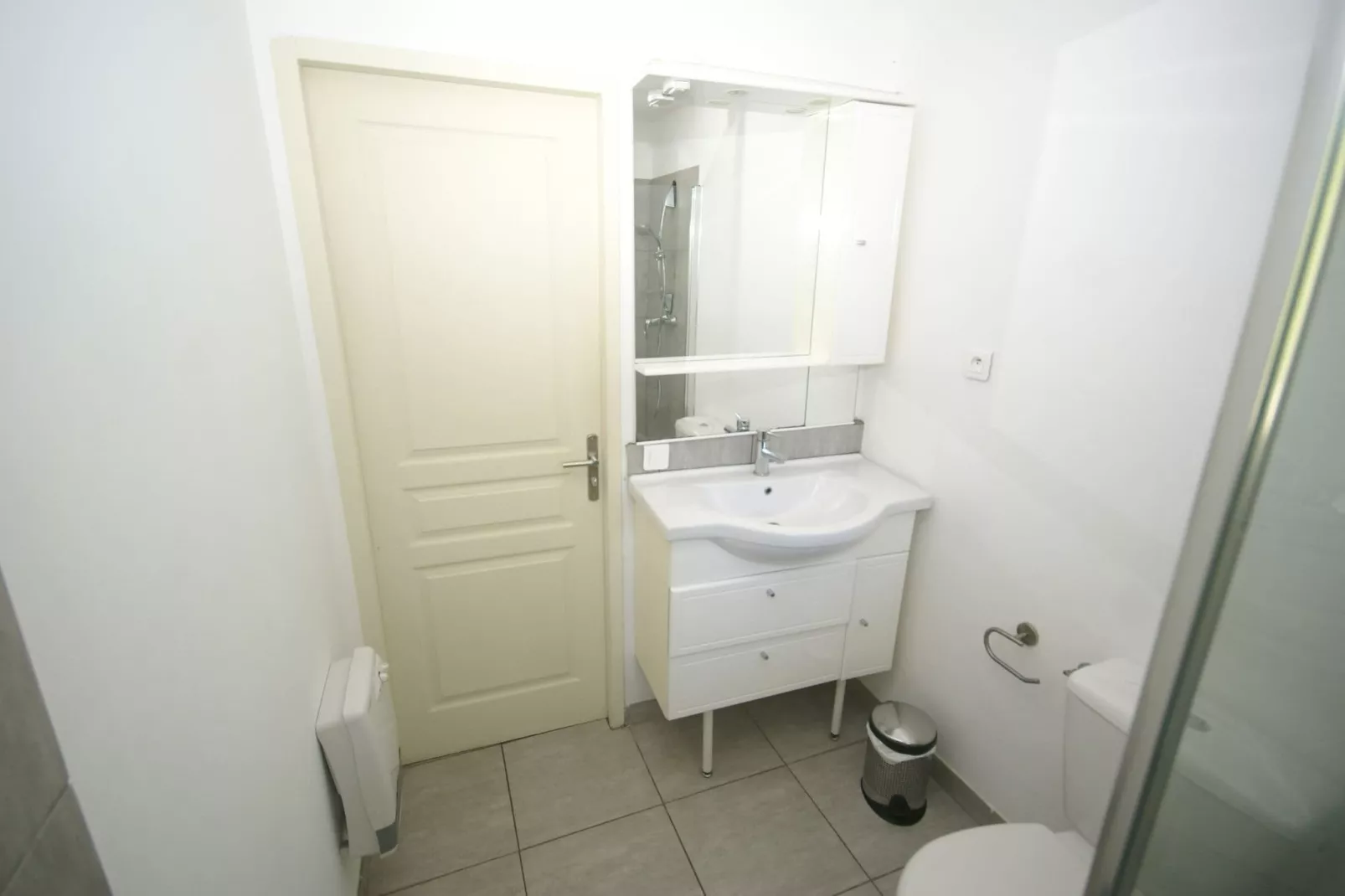 Indigo-Bathroom