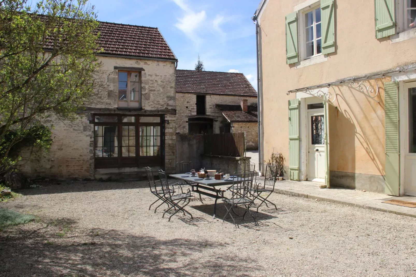 Maison de Vacances Bouix-Terrace balcony