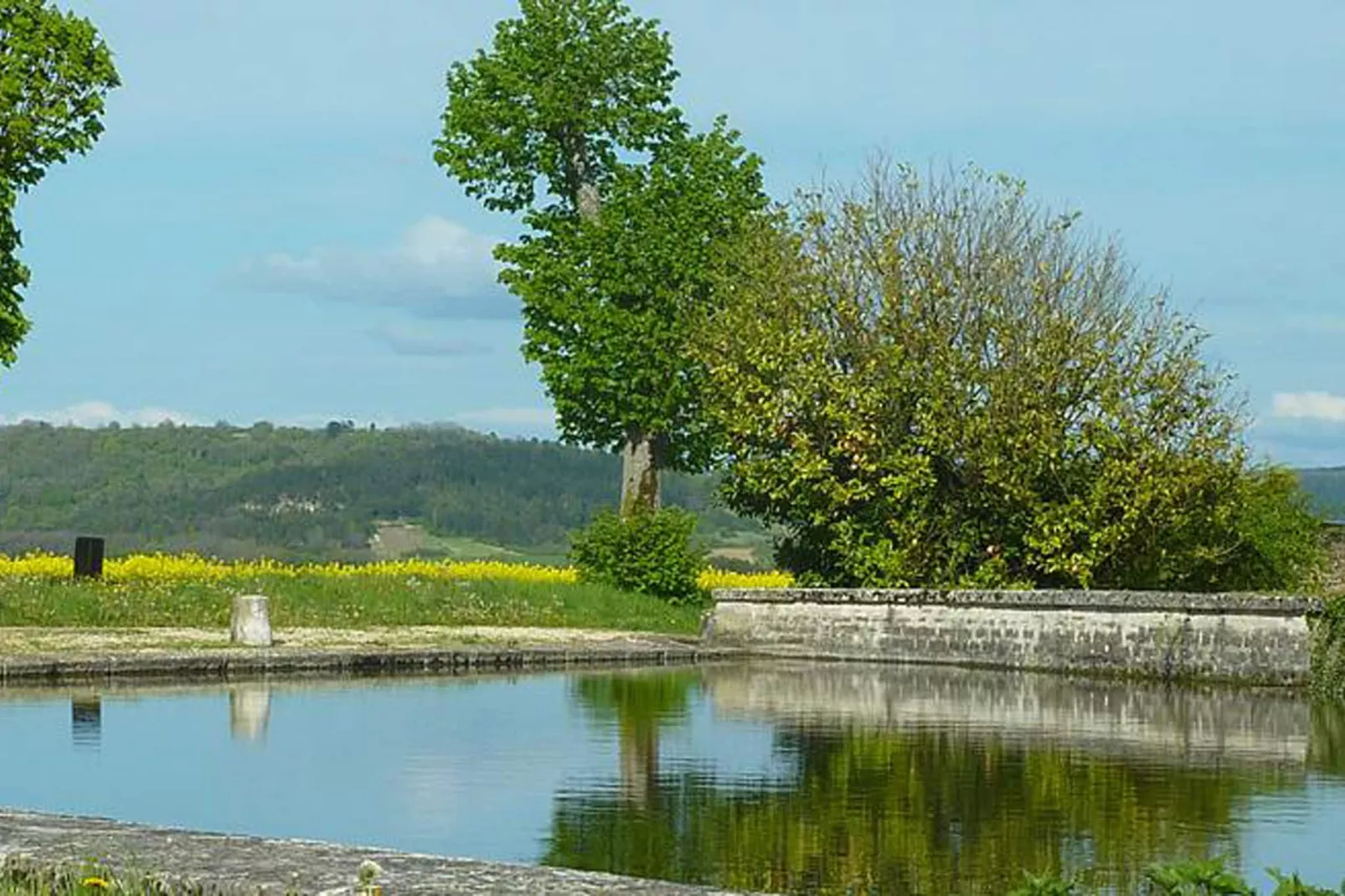 Maison de Vacances Bouix-Areas summer 20km