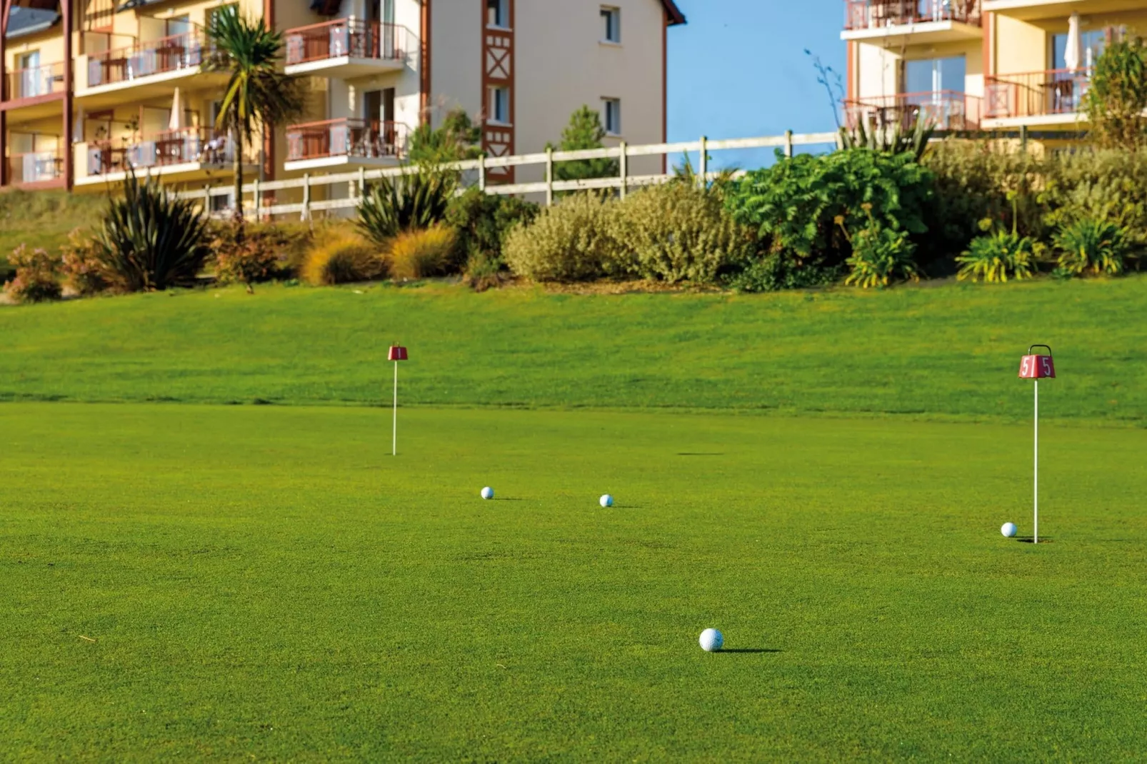 Résidence Cap Green 3-Park facilities