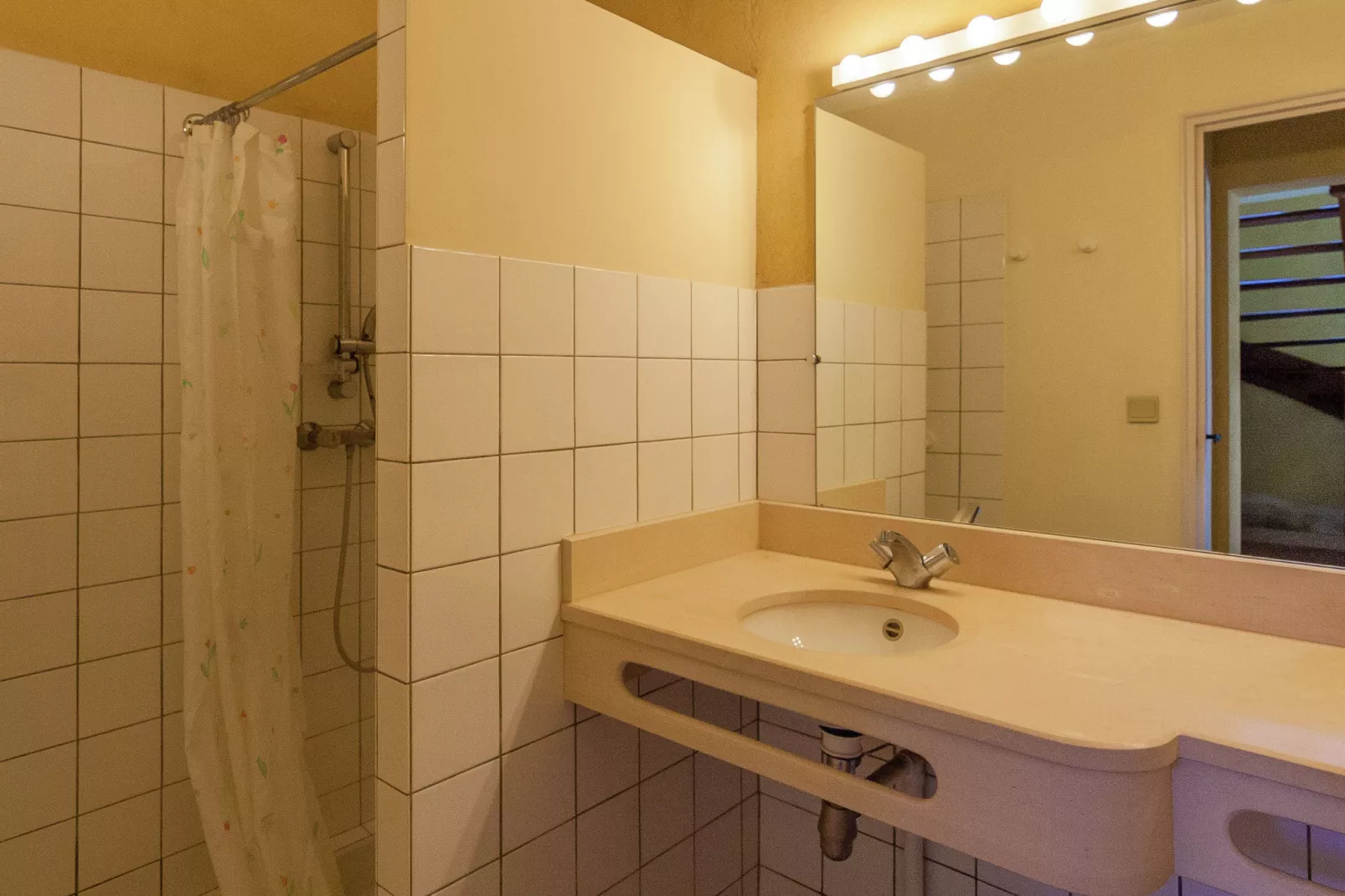 Belpech-Bathroom