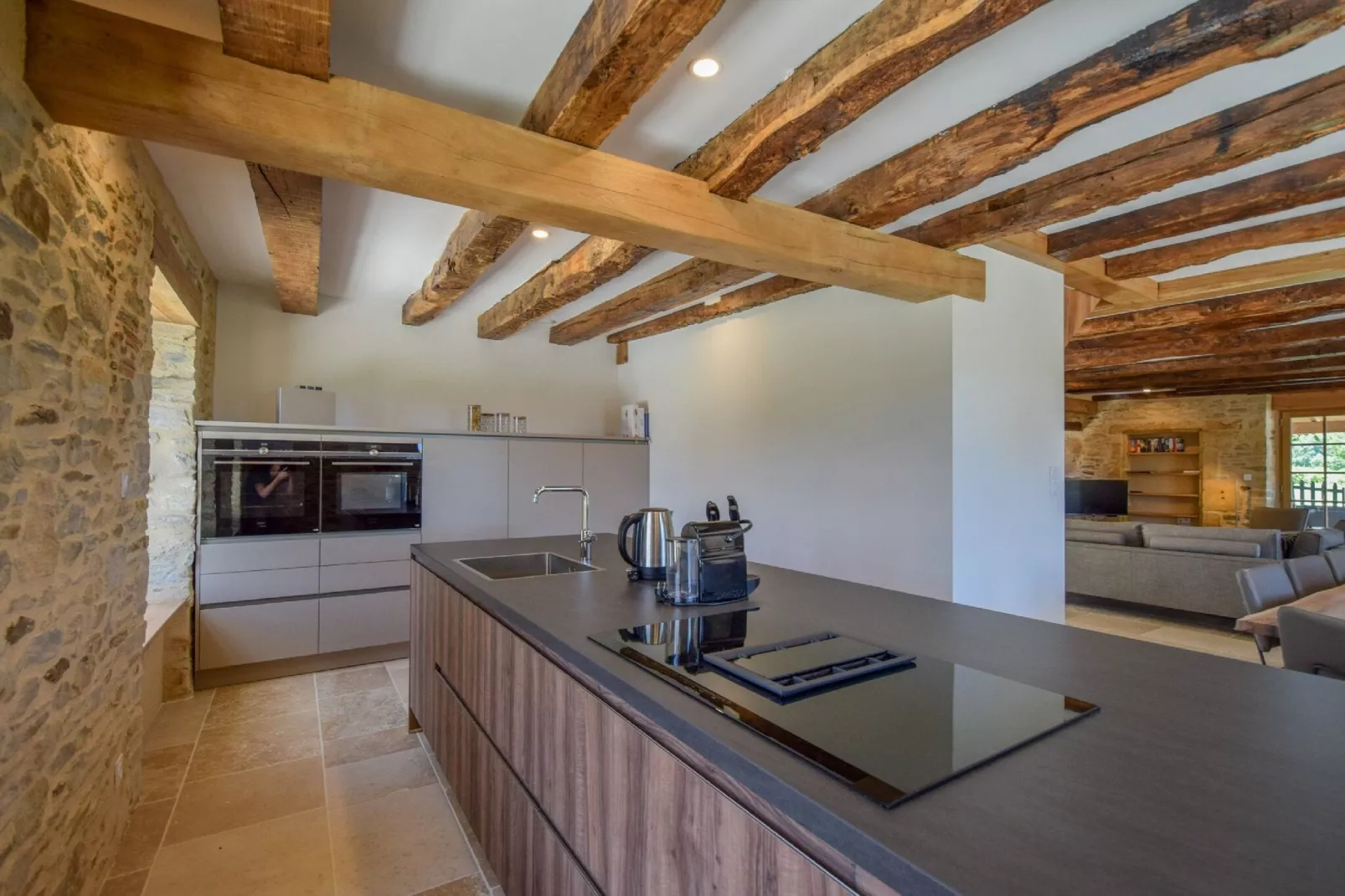 Gite Brouillac-Kitchen