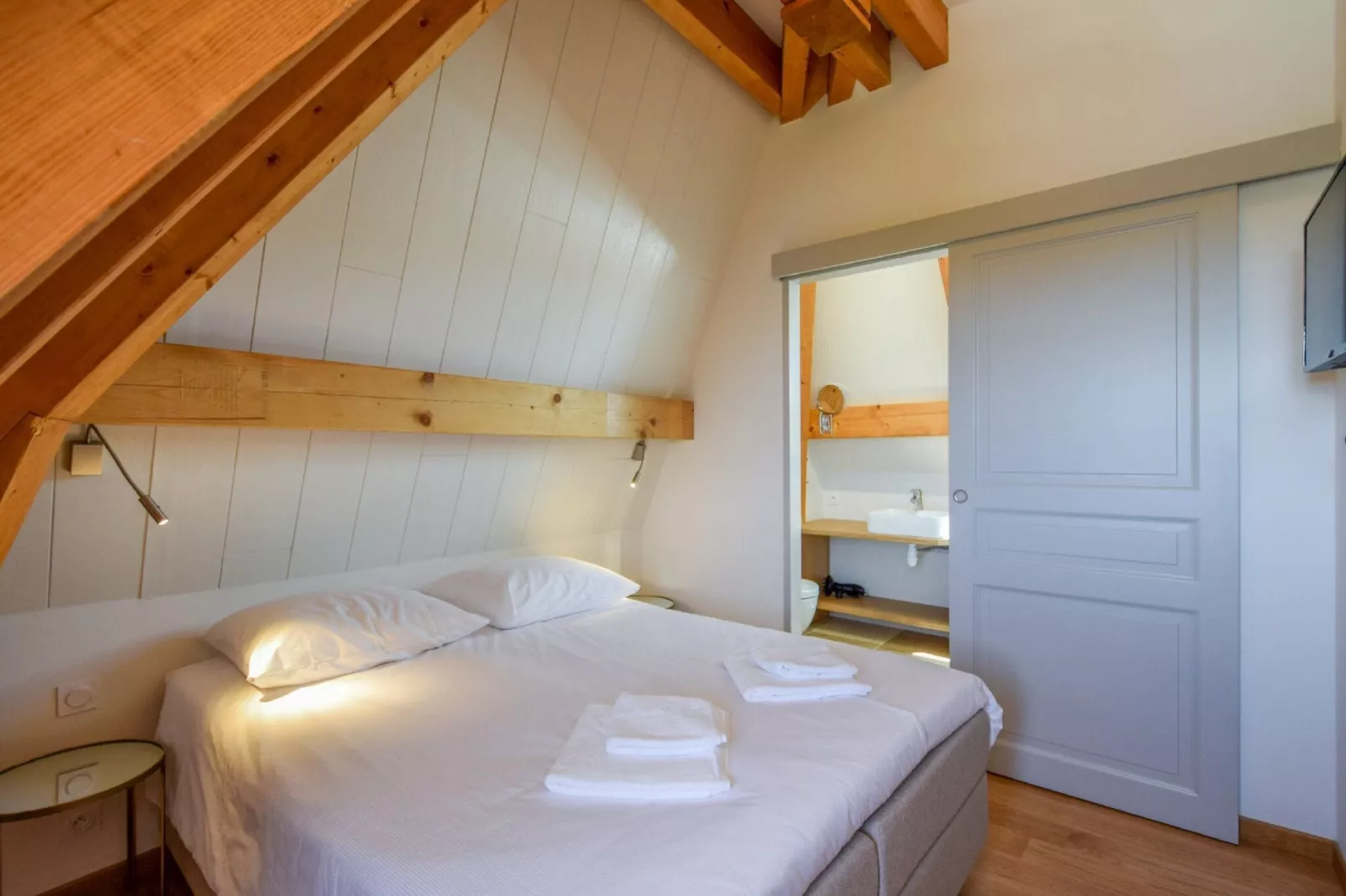 Gite Brouillac-Bedroom