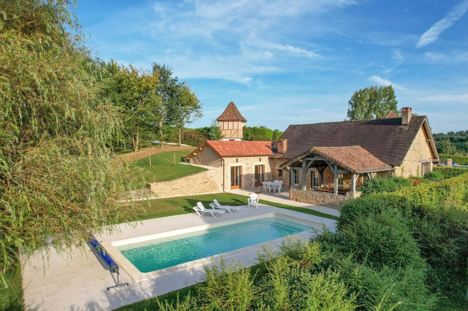 Le Sechoir-Exterior summer