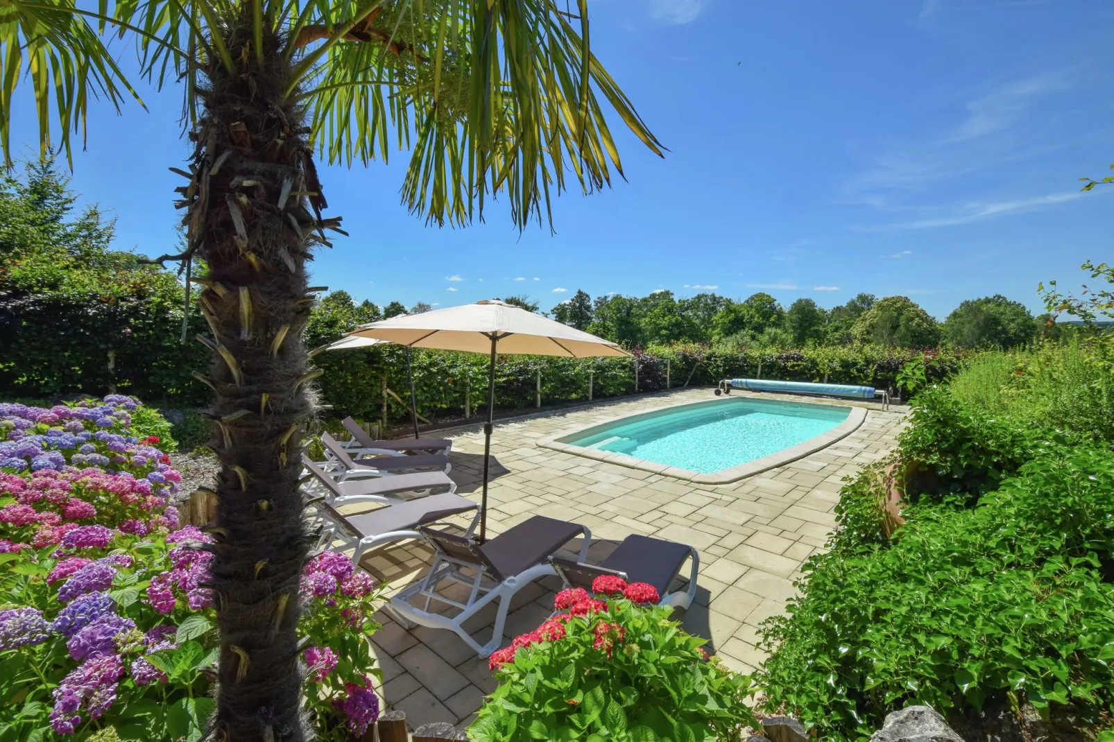 Le Patelin 10P-Pool