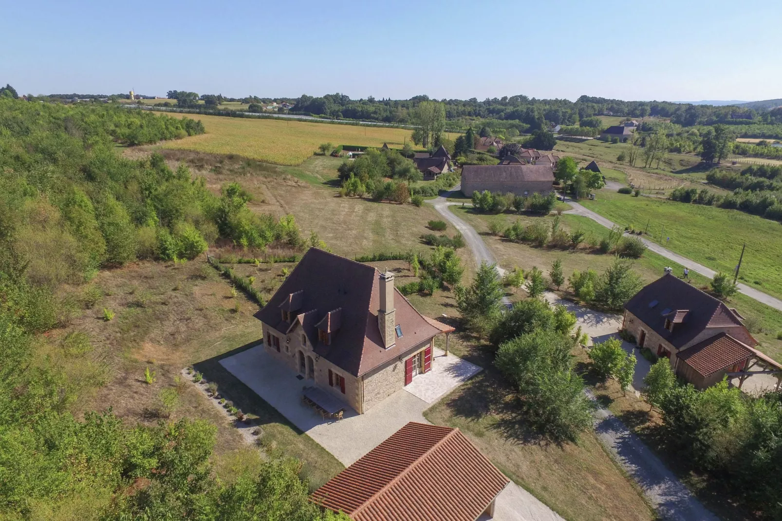 La Borderie-Gardens summer