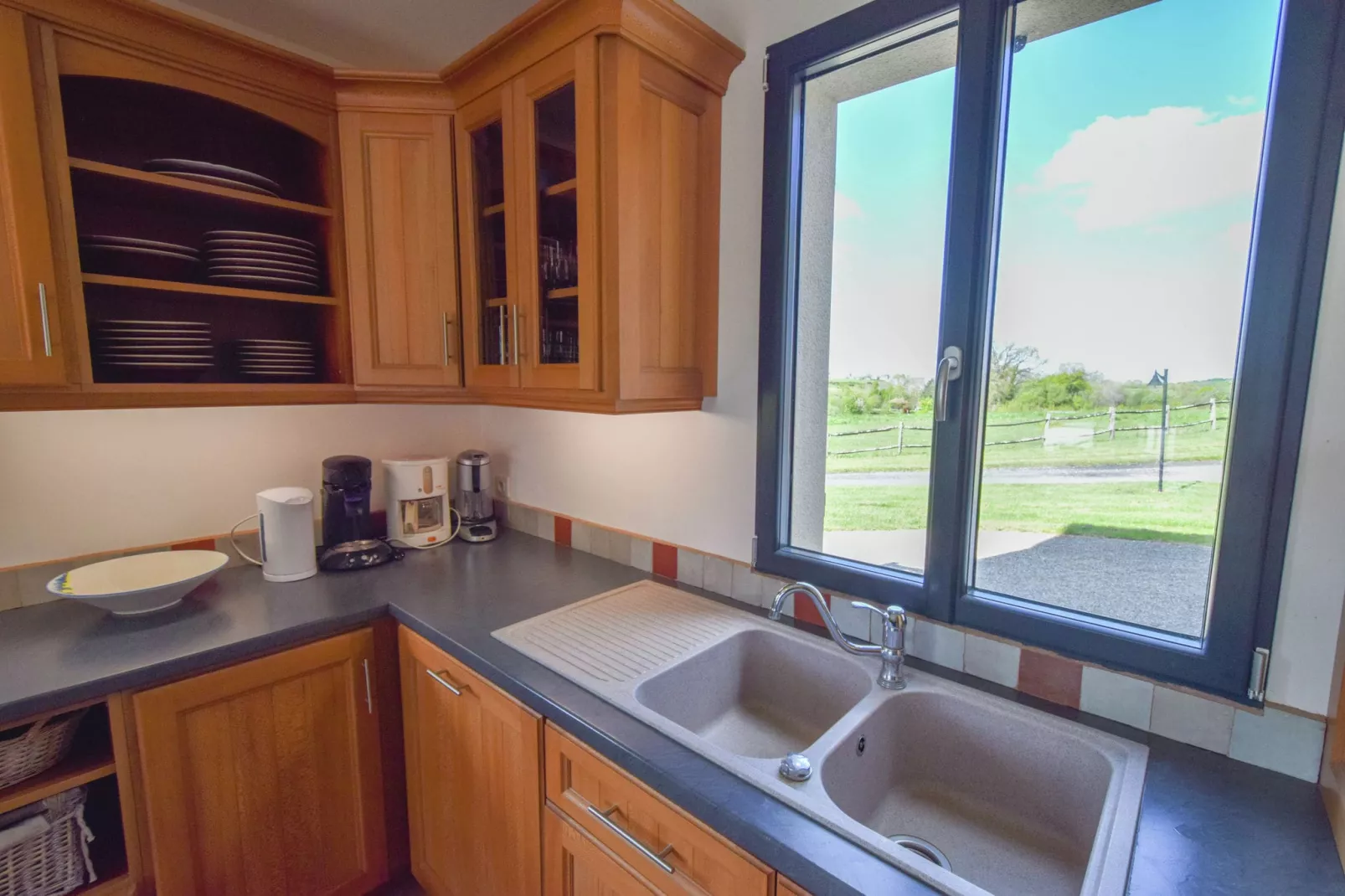 La Petite Tour-Kitchen