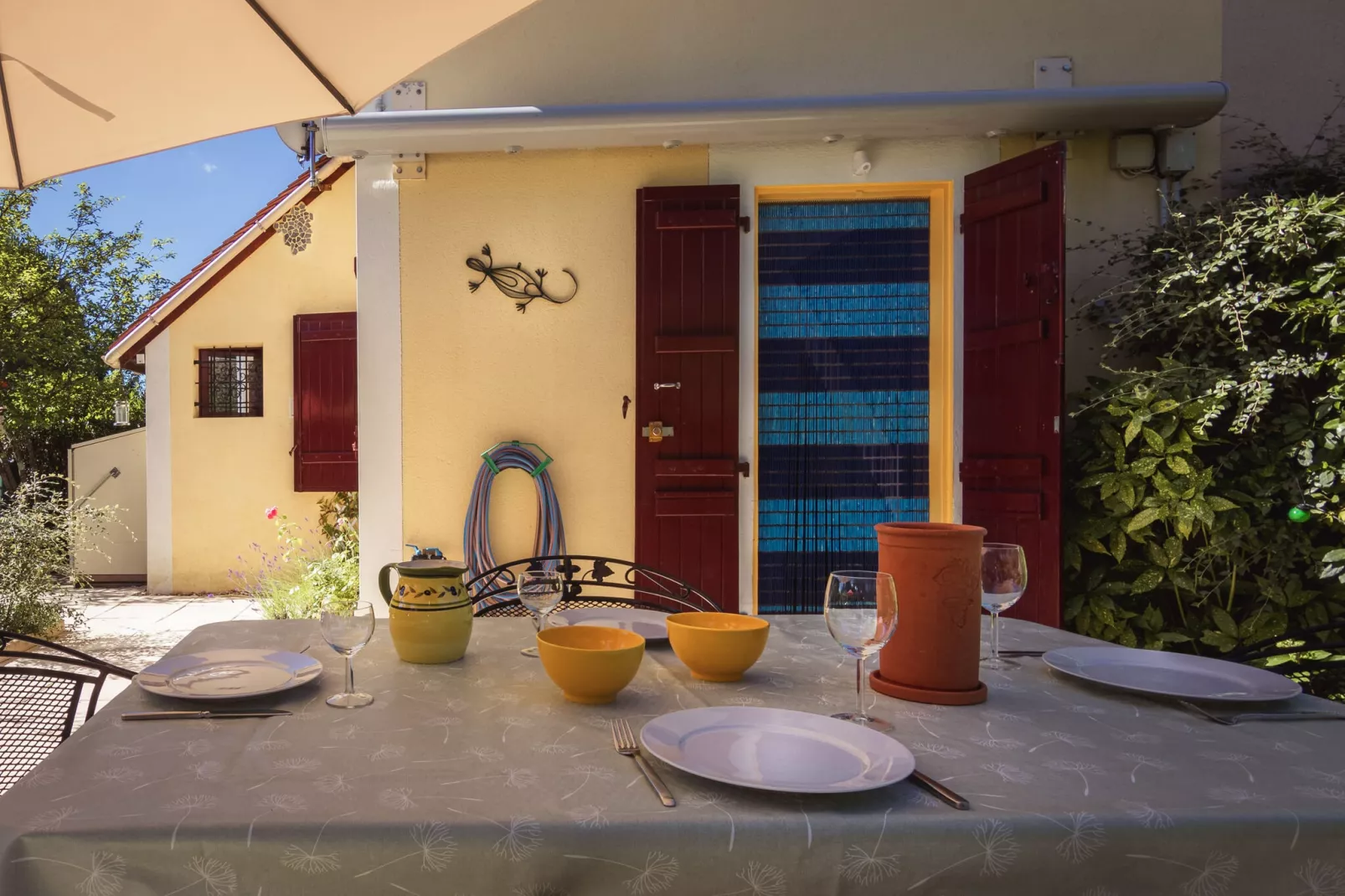 La Roseraie - Sens-Exterior summer