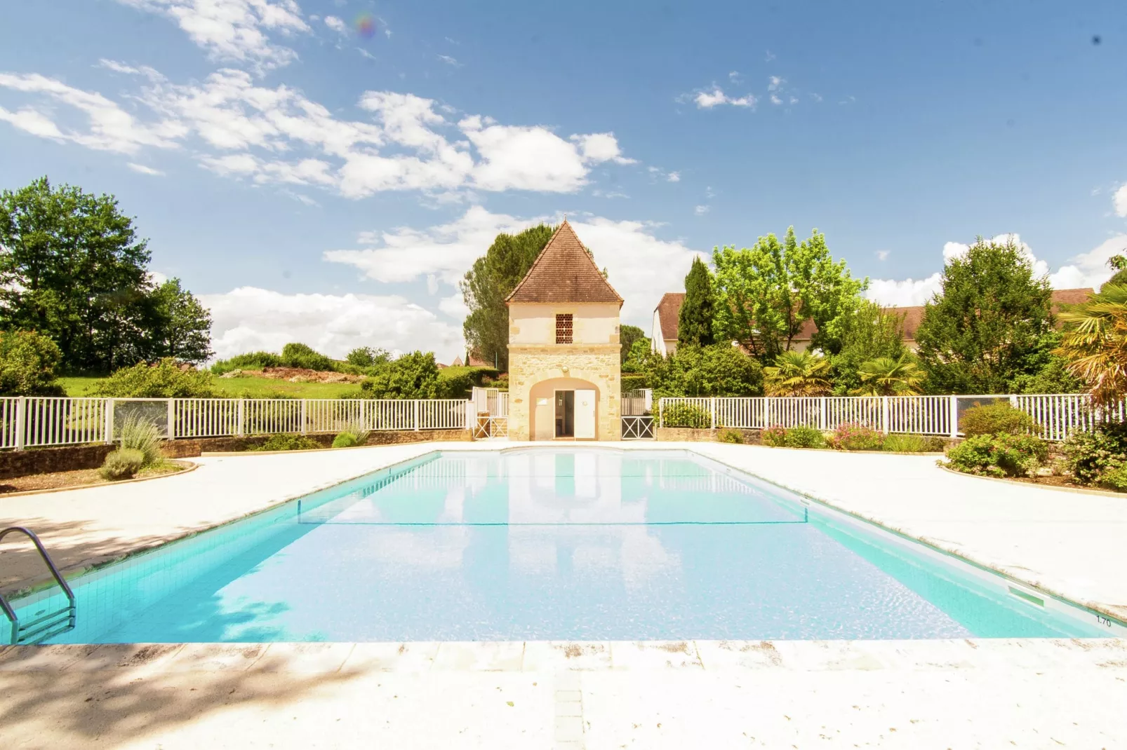 La Roseraie - Sens-Pool