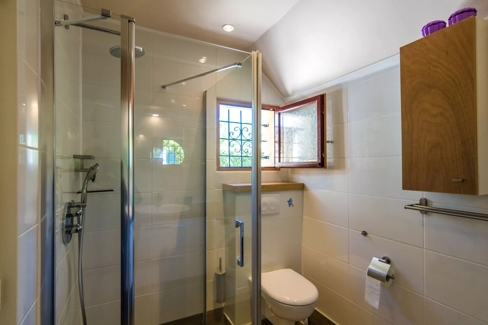 La Roseraie - Sens-Bathroom