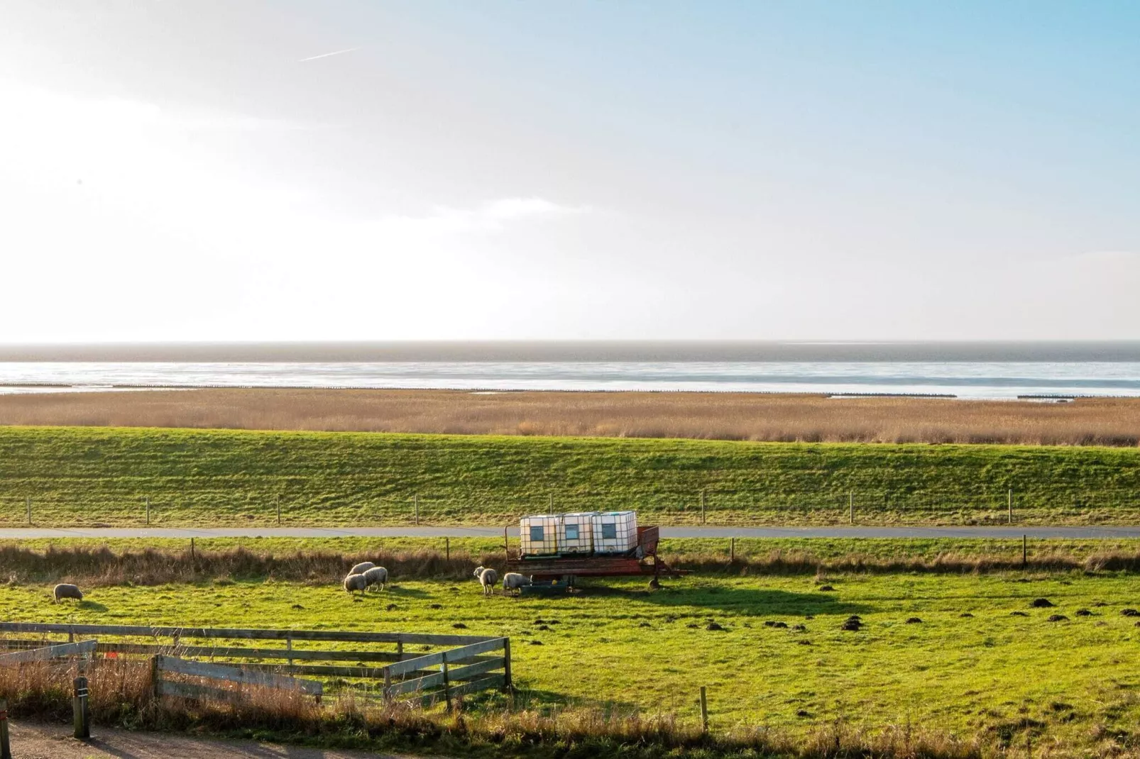 Moderne Kustenrefugium -- By Traum Ferienwohnungen-Wasserblick