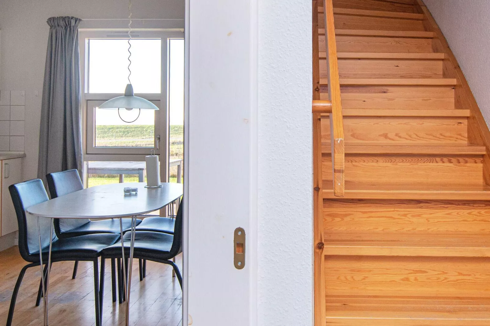 Moderne Kustenrefugium -- By Traum Ferienwohnungen-Innenbereich