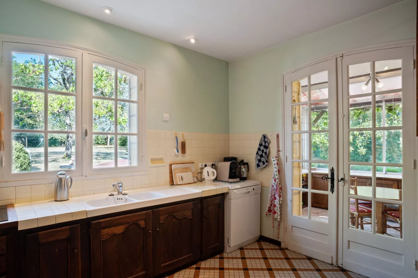 Vélines-Kitchen