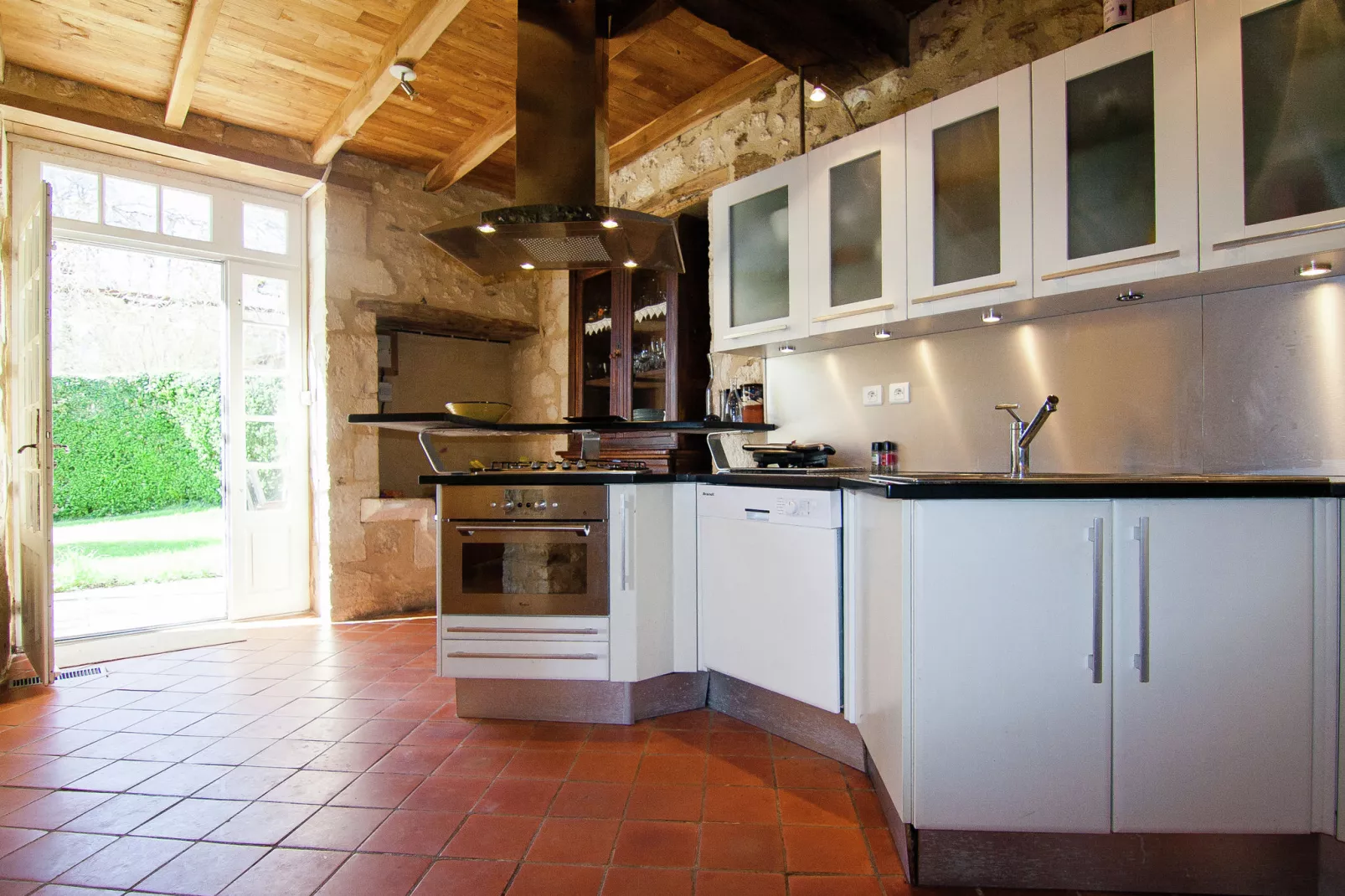 Le Caillauda-Kitchen