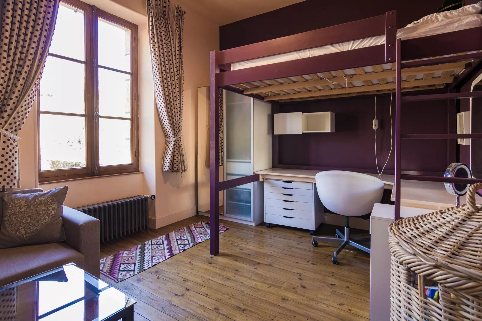Un Manoir en Dordogne-Bedroom