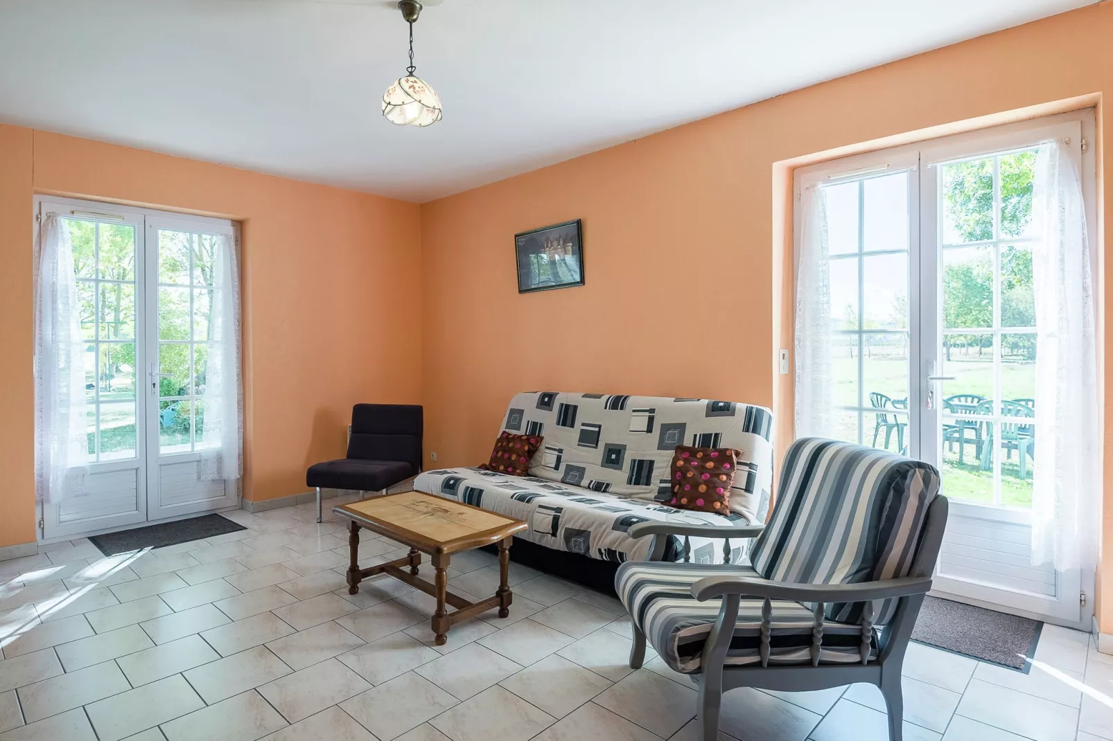 Maison de vacances Saint Nexans 4 p-Living room