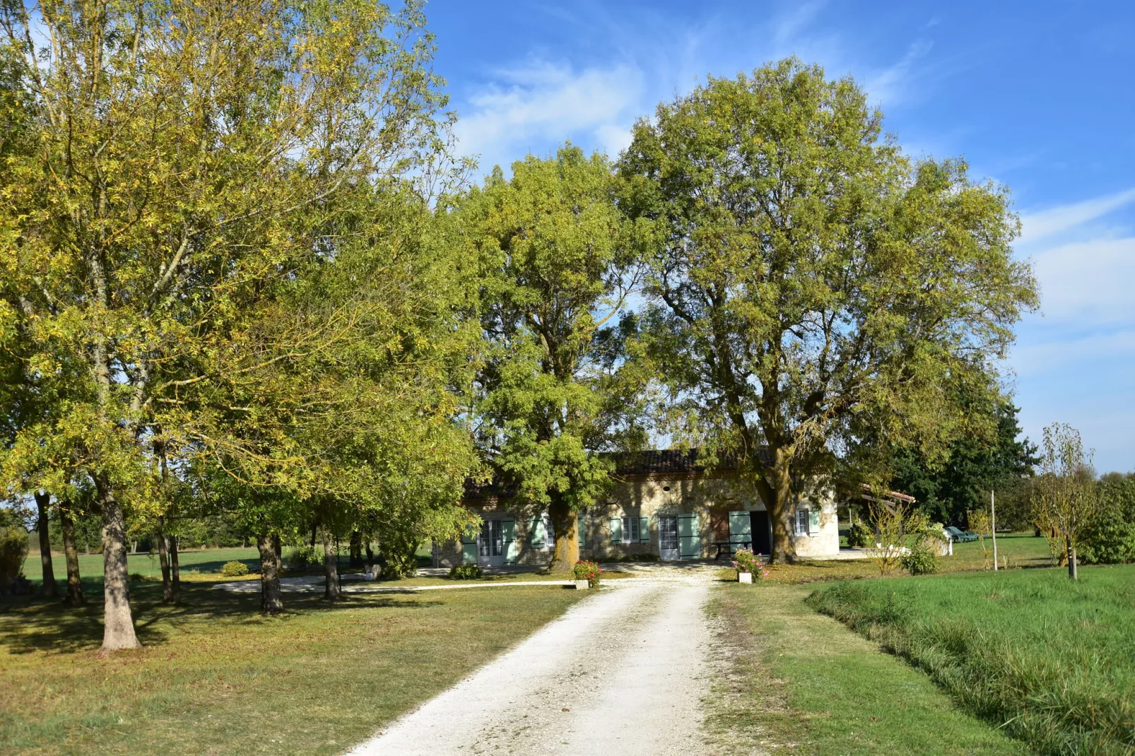 Maison de vacances Saint Nexans 4 p-Exterior summer
