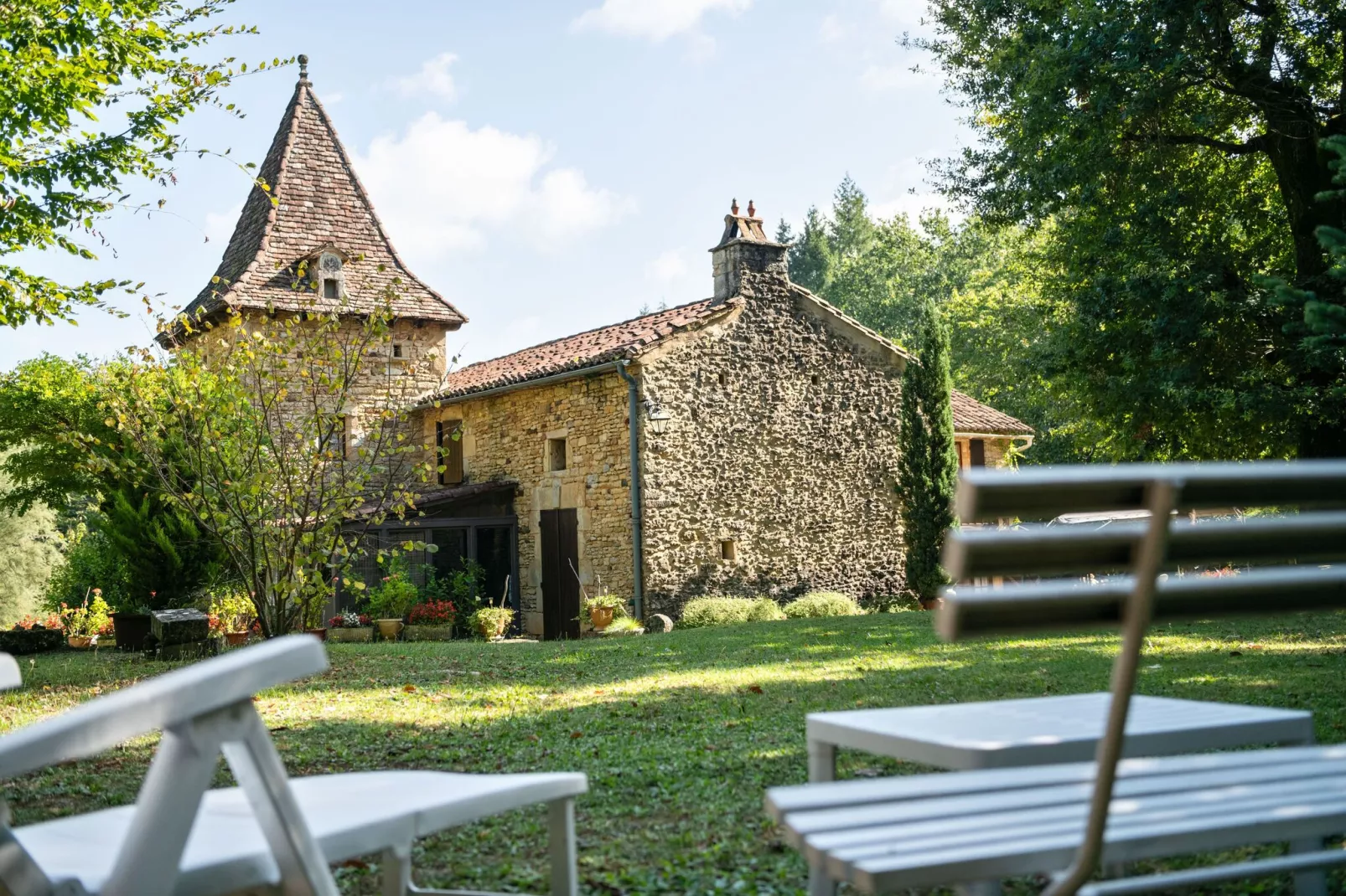 Maison de vacances Villefranche du Perigord-Außenbereich Sommer