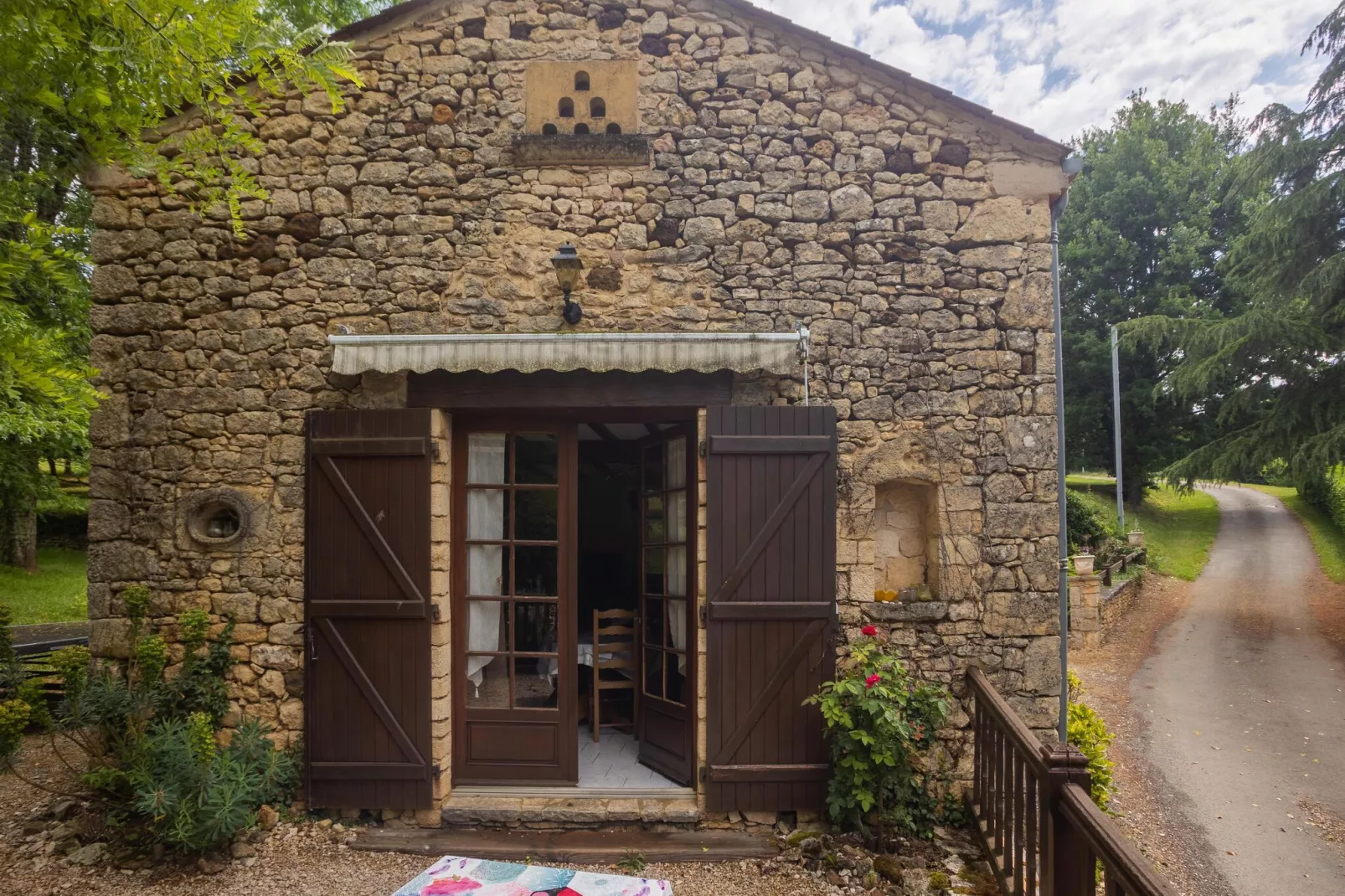 Maison de vacances Besse Le Moulinal Bas-Reception hall